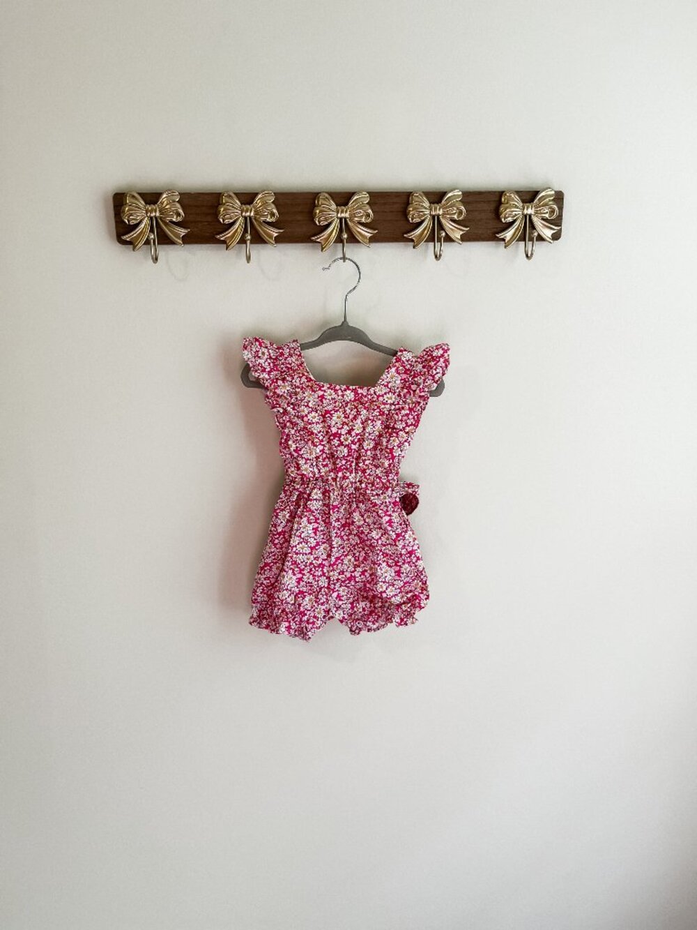 Dondolo Girls Size 9 Months Floral Ruffle Romper